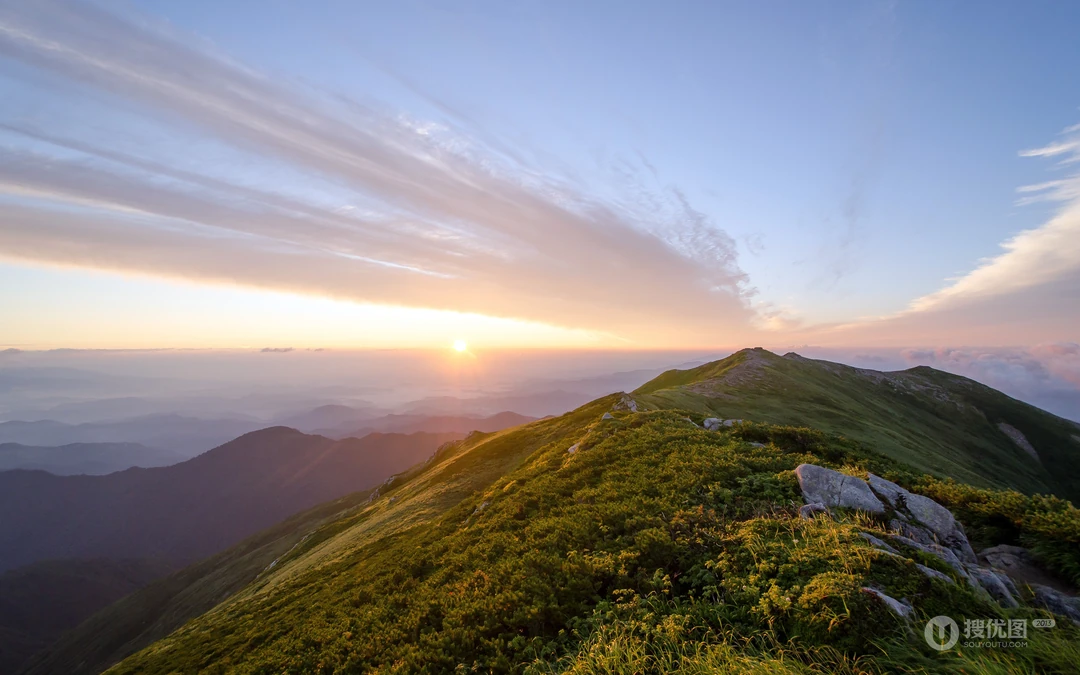 生机勃勃的森林山水，赏心悦目的大山风景壁纸合集推荐
