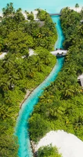 高空航拍海边旅游胜地造型奇特的别墅群超清手机壁纸