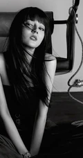 迪丽热巴酷美，高冷，潮流，时尚杂志写真，诠释不同风格服饰的定义