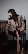 迪丽热巴酷美，高冷，潮流，时尚杂志写真，诠释不同风格服饰的定义