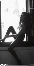 迪丽热巴酷美，高冷，潮流，时尚杂志写真，诠释不同风格服饰的定义