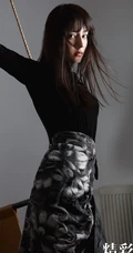 迪丽热巴酷美，高冷，潮流，时尚杂志写真，诠释不同风格服饰的定义