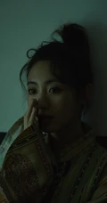 邢菲优雅，气质，青春，个性等不同穿衣风格复古暗黑写真大片