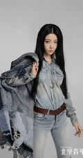 大长腿女生喻言多套不同风格穿搭杂志写真，诠释90后都市女孩的完美时尚