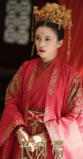 赵樱子《长安诺》饰演的贺兰茗玉超美凤冠霞衣流泪剧照宣传图片