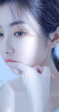 肤白貌美，一举一动像跳舞的肩带裙线条感少女高清气质撩写真图片