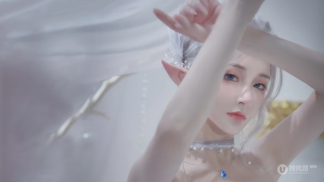 超高颜值美女COSPLAY精灵公主超清桌面壁纸