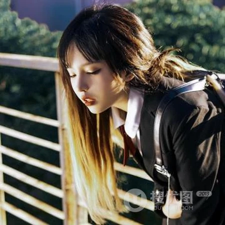 漂亮可人长发校服装少女，和双麻花辫白衫纯妹子真人头像套图