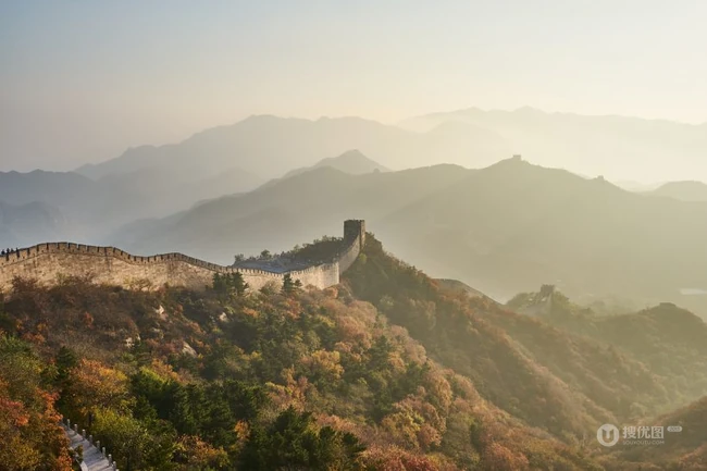 不同地点，角度拍摄的巍峨壮观万里长城风景图片 第7张