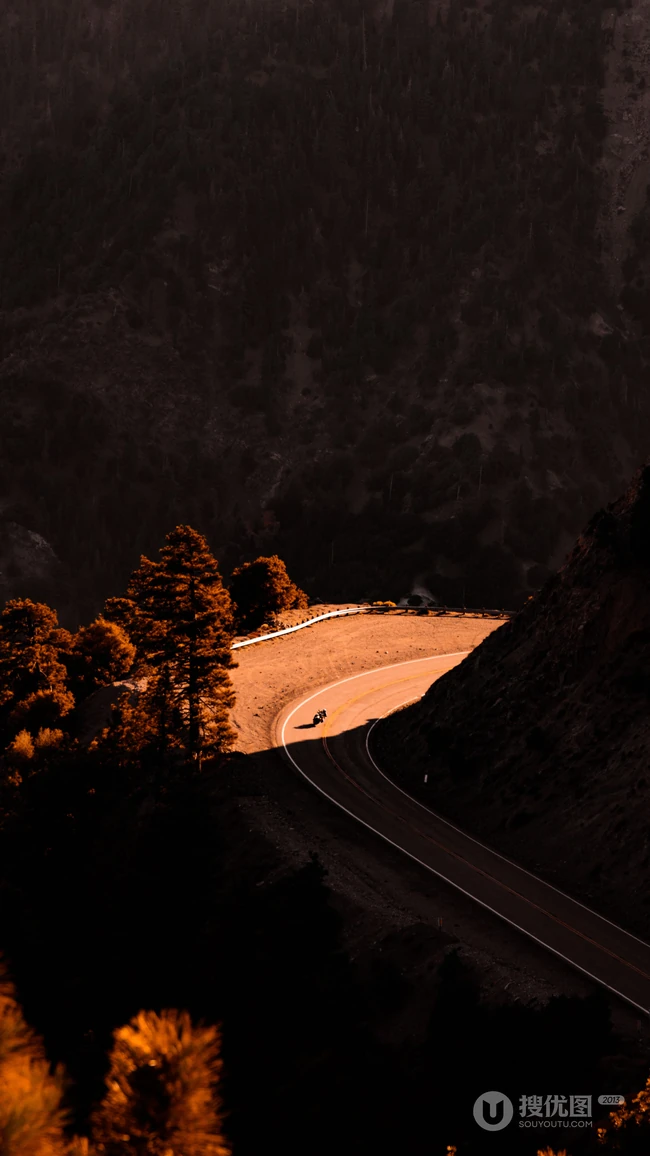 穿山公路的弯道摄影高清手机壁纸