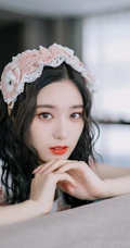徐艺洋清新可人粉色女仆装cosplay参加活动写真美照