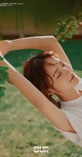 李一桐白T粉裙清新甜美穿搭登杂志封面写真照片