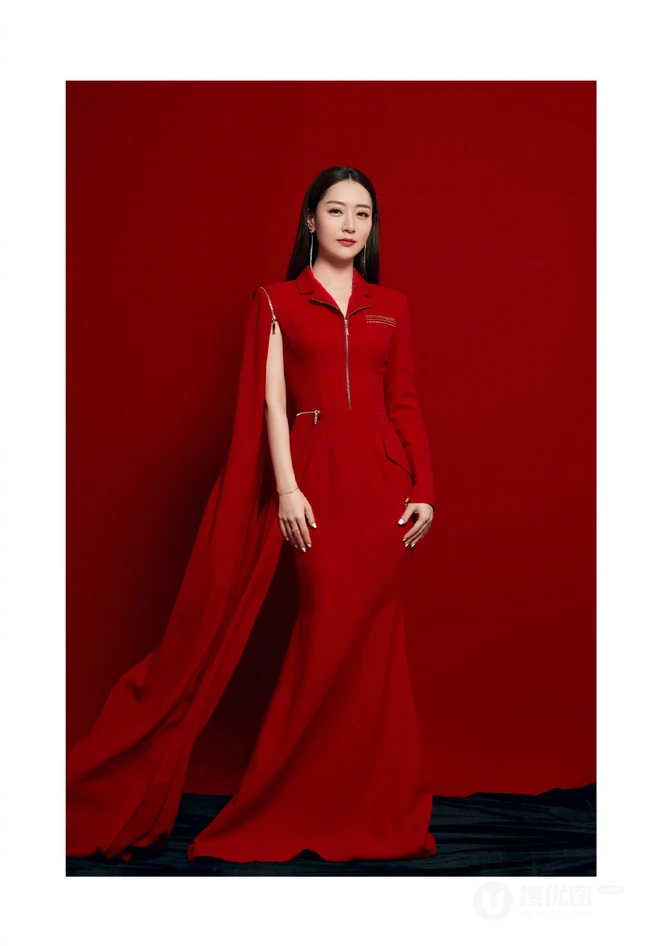 白冰魅力中国红超美艺术感写真图片
