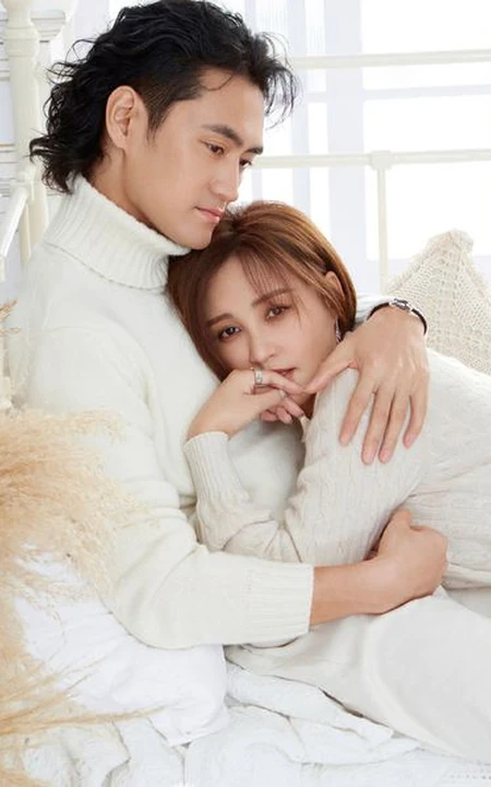 张歆艺，袁弘夫妻&ldquo;坚定从心，率性而爱&rdquo;主题杂志写真恩爱美照
