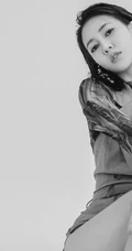弦子气质露肩装大秀美肩柔美魅惑杂志写真图片