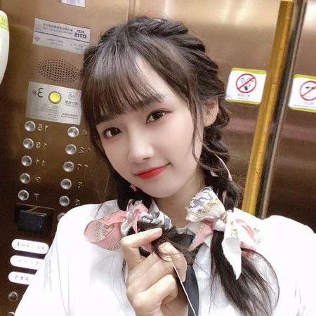 小清新 可爱 甜美 清纯女星宋昕冉真人自拍唯美头像图片