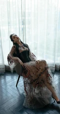 angelababy杨颖优雅复古印花公主裙唯美写真图片