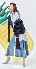 周雨彤青春朝气，时尚靓丽穿搭写真美照