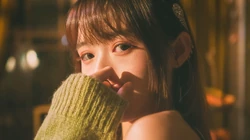 烛光中的少女，燃烧 蜡烛 美少女 温暖色写真高清壁纸图片