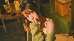 烛光中的少女，燃烧 蜡烛 美少女 温暖色写真高清壁纸图片