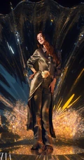 angelababy杨颖&ldquo;圣诞奇幻秀&rdquo;主题气质身段婀娜写真杂志照片