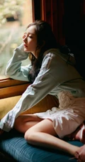 杨幂宛若青春少女般活力运动穿搭街拍美照