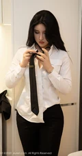 飒爽帅气的女机长，大长腿气质女生姝姝妹妹气质动人制服装室内写真图集