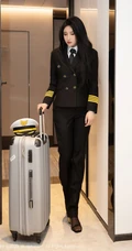 飒爽帅气的女机长，大长腿气质女生姝姝妹妹气质动人制服装室内写真图集