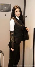 飒爽帅气的女机长，大长腿气质女生姝姝妹妹气质动人制服装室内写真图集