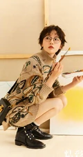 清新俏丽短发女孩成果复古文艺范多套穿搭可爱写真