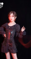硬糖少女303全体女生成员光与影的交杂优雅万千酷黑宣传写真美照