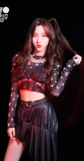 硬糖少女303全体女生成员光与影的交杂优雅万千酷黑宣传写真美照