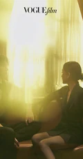周迅、王一博&ldquo;花的游吟&rdquo;短片杂志宣传写真，很妙的姐弟组合，令人期待