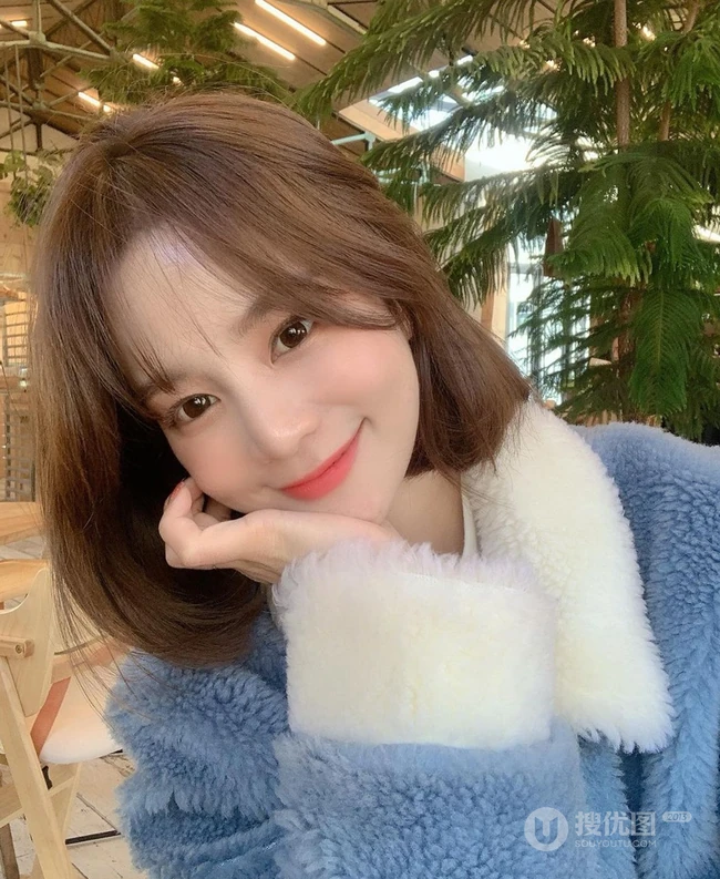 知性，温柔，又不失灵动可爱的女生齐肩短发，2020最新款女生发型图片 第3张