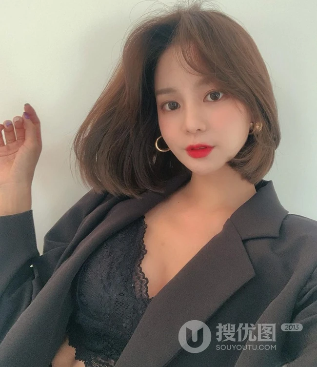 知性，温柔，又不失灵动可爱的女生齐肩短发，2020最新款女生发型图片 第13张