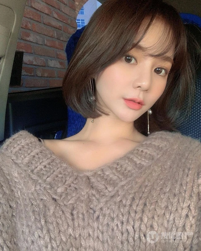 知性，温柔，又不失灵动可爱的女生齐肩短发，2020最新款女生发型图片 第5张