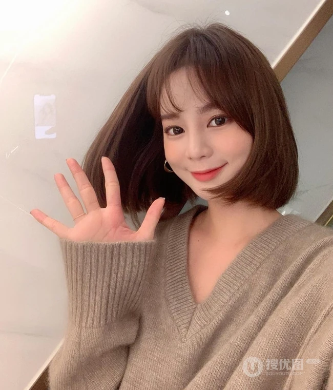 知性，温柔，又不失灵动可爱的女生齐肩短发，2020最新款女生发型图片 第12张
