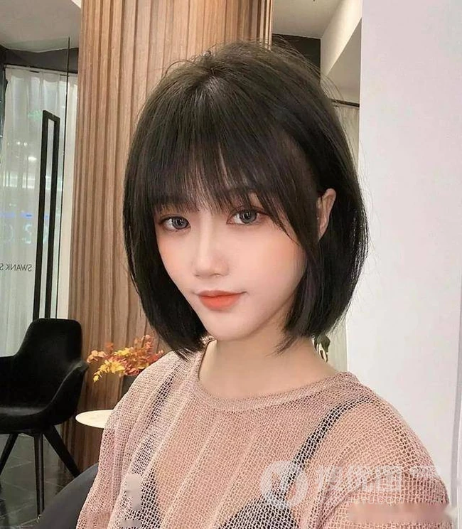 什么样的短发好看？精选时尚，清爽，干净，有朝气的女生短发发型图集参考 第1张