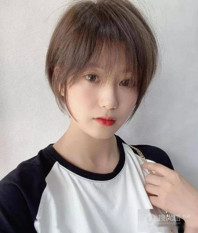 什么样的短发好看？精选时尚，清爽，干净，有朝气的女生短发发型图集参考 第15张