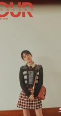袁冰妍毛衣短裙淑女风穿搭安静甜美杂志写真照