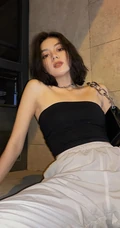齐刘海短发发型混血女生时尚靓丽，青春动感唯美气质生活照片图集