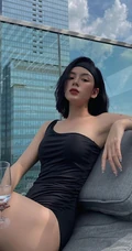齐刘海短发发型混血女生时尚靓丽，青春动感唯美气质生活照片图集