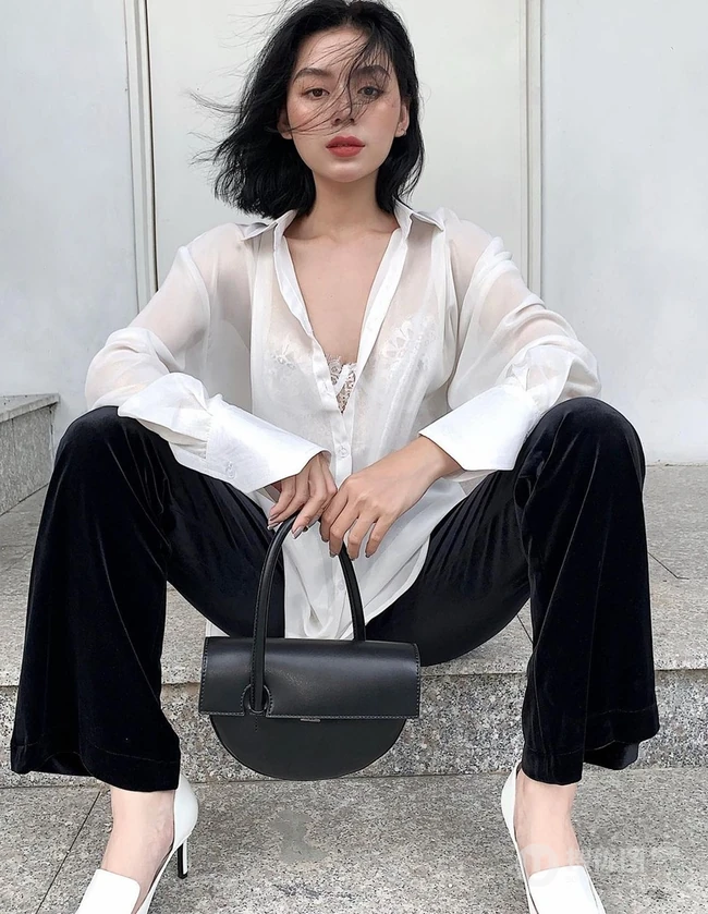 齐刘海短发发型混血女生时尚靓丽，青春动感唯美气质生活照片图集