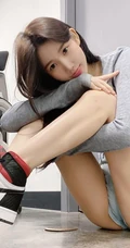 韩系运动型清秀漂亮女生小姐姐MIU气质匀称身形运动风格写真自拍照片