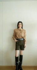 袁姗姗马裤皮靴潇洒个性写真图片