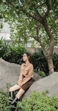 袁姗姗马裤皮靴潇洒个性写真图片