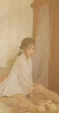 少女，暖室内，穿着白色蕾丝衣迷你短裙的大眼睛少女温暖艺术摄影高清写真