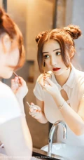 双丸子头，浴室 浴缸，气质匀称修身女生Evon陈赞之紧身包臀裙写真套图