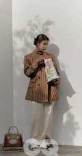 IU李知恩最新秋冬GQ杂志写真图片