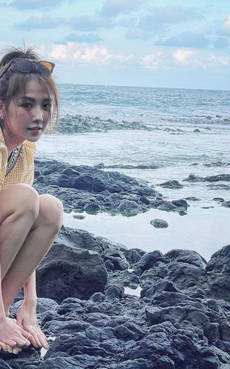 台湾女明星邵雨薇生活照图片